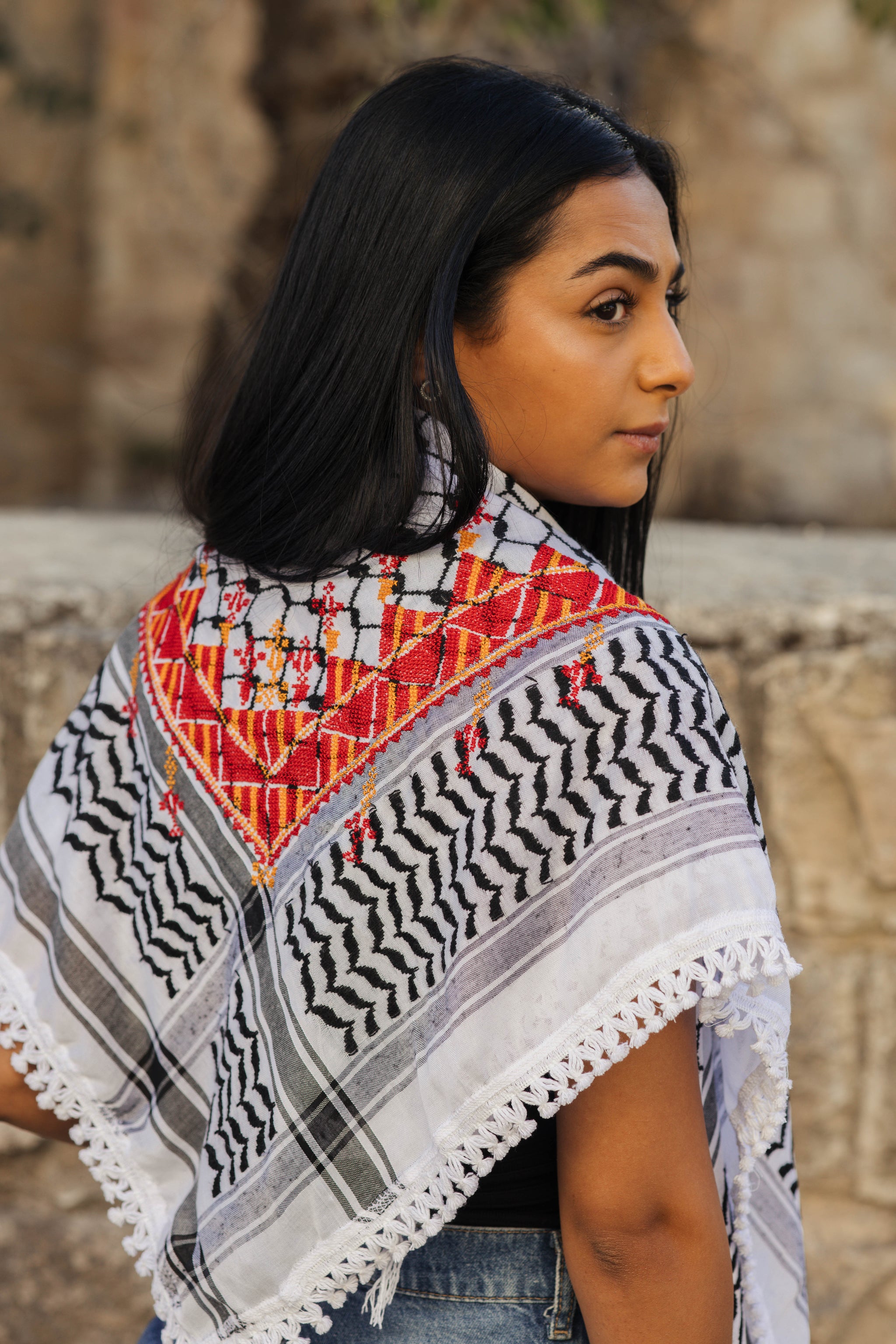 Handmade Tatreez Kuffiyeh – قلادة غزة