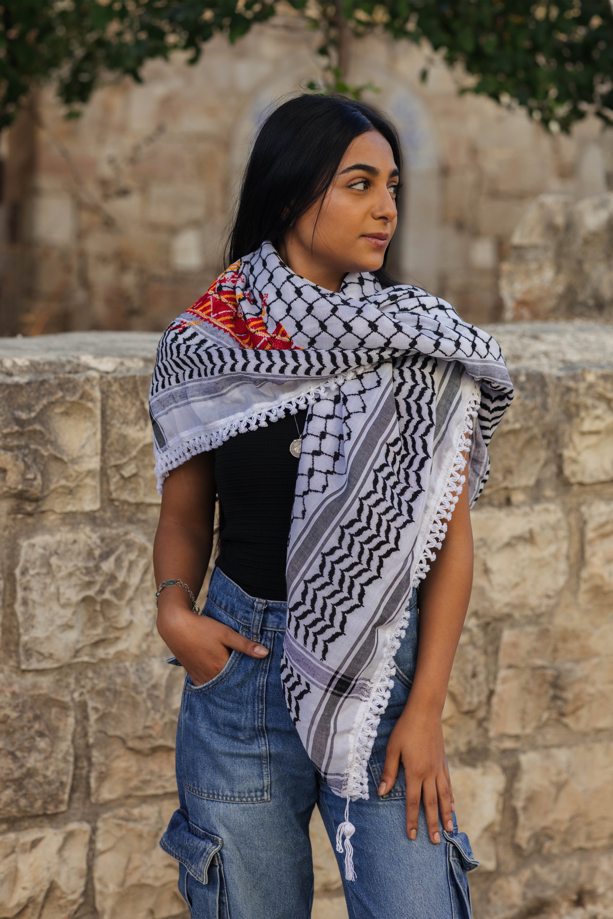 Handmade Tatreez Kuffiyeh – قلادة غزة