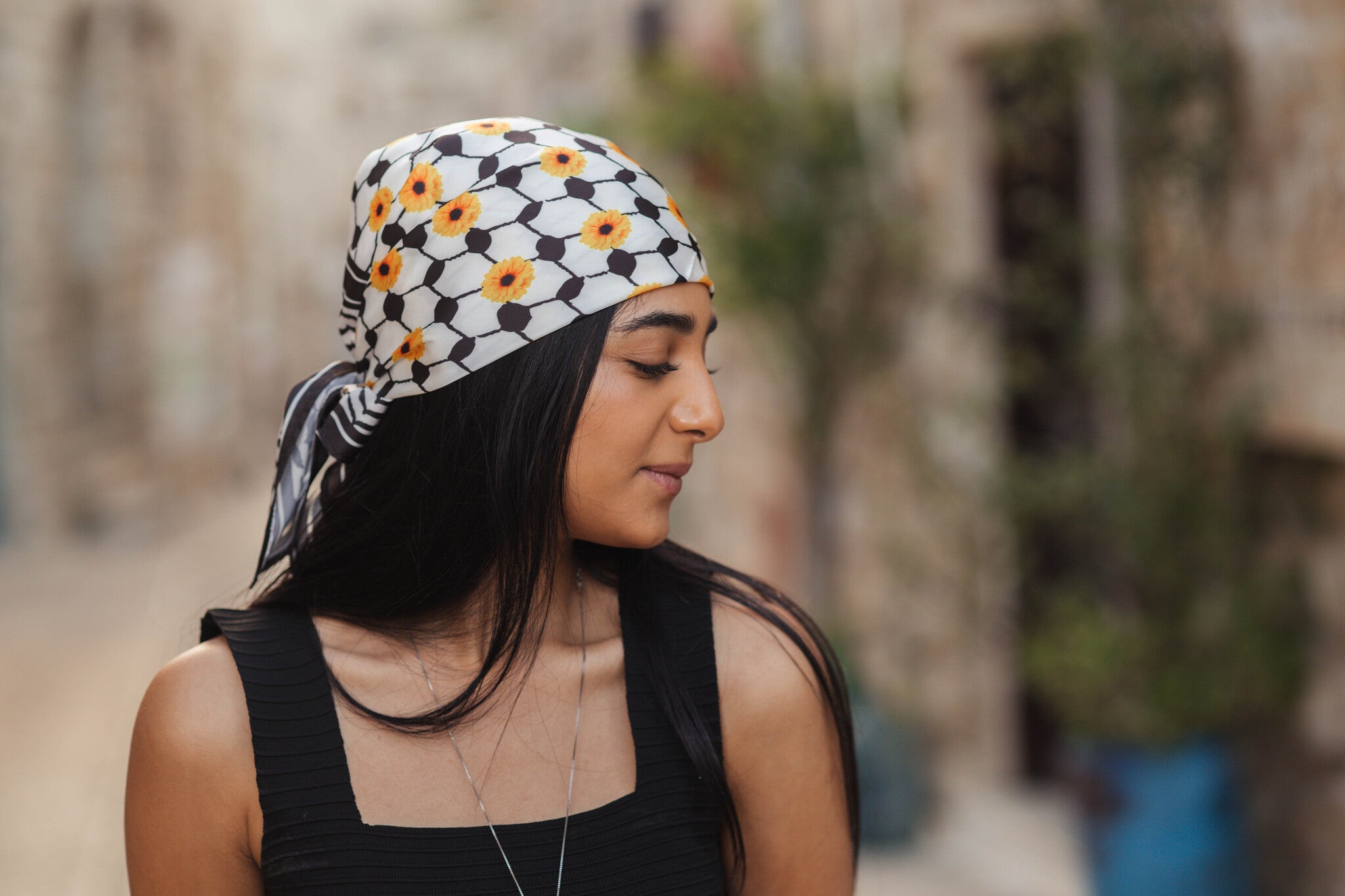 Palestinian Keffiyeh Bandana – 3 Colors (Black, Red, Floral)