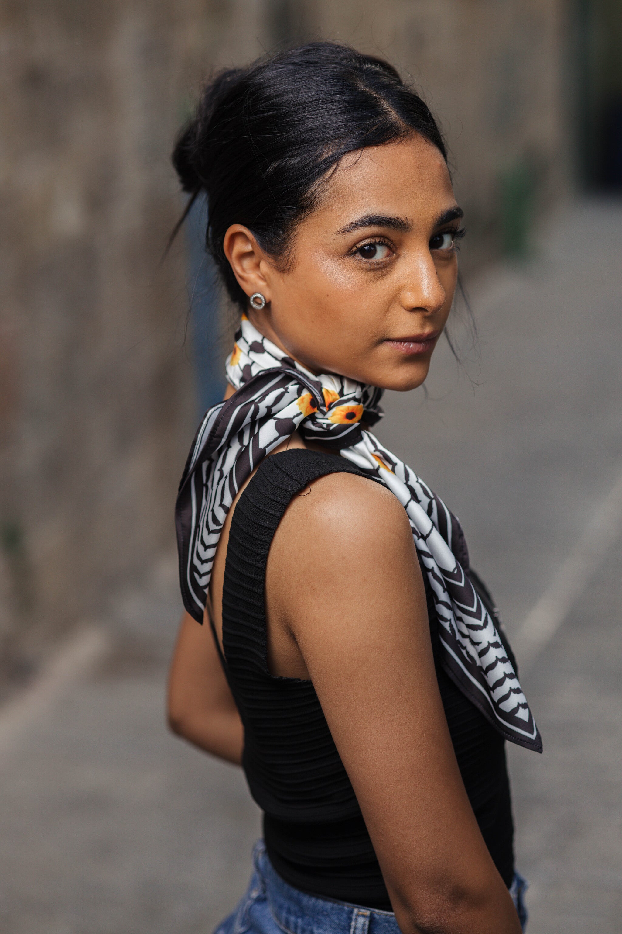 Palestinian Keffiyeh Bandana – 3 Colors (Black, Red, Floral)
