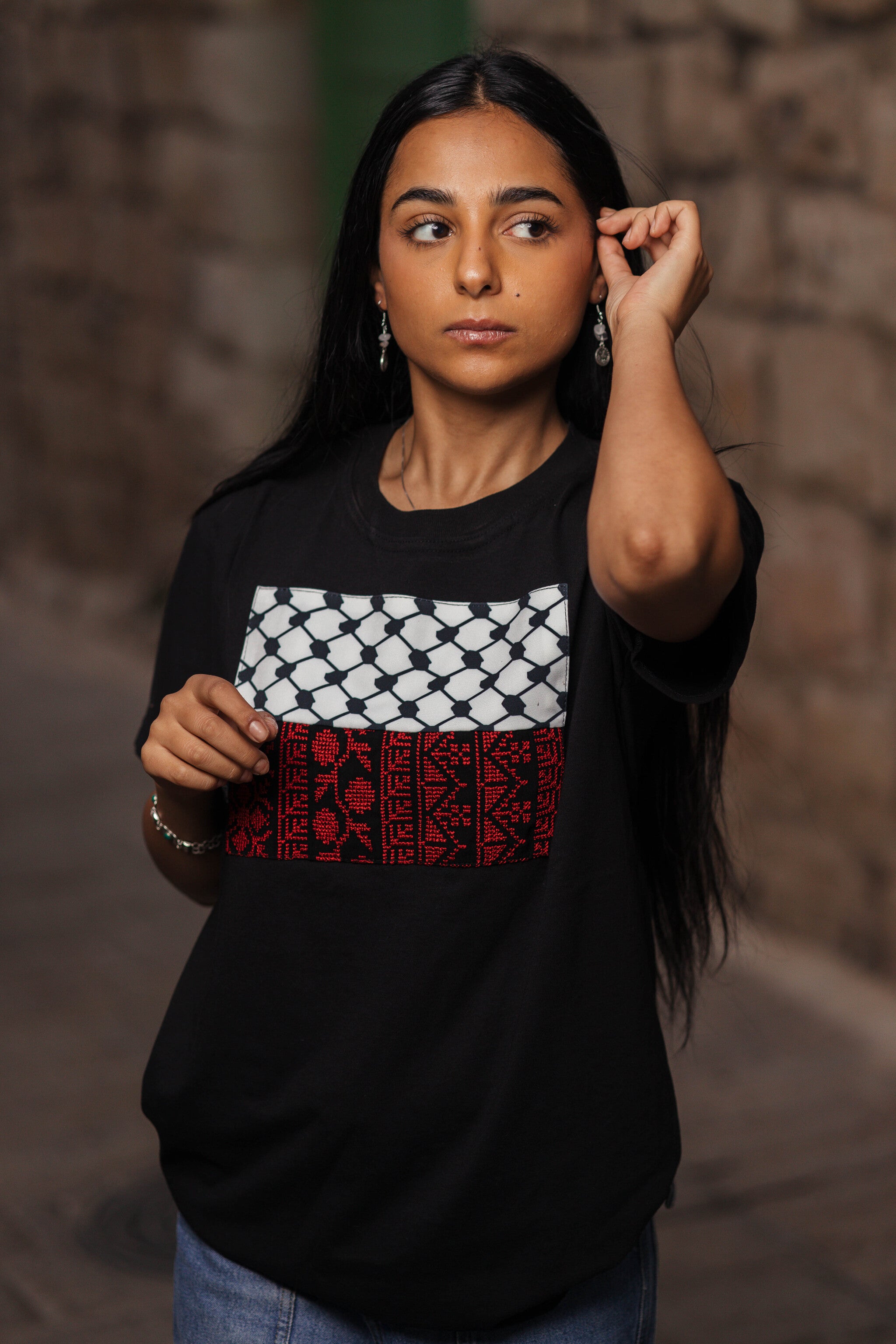 Palestinian Heritage T-Shirt – Keffiyeh & Tatreez Design