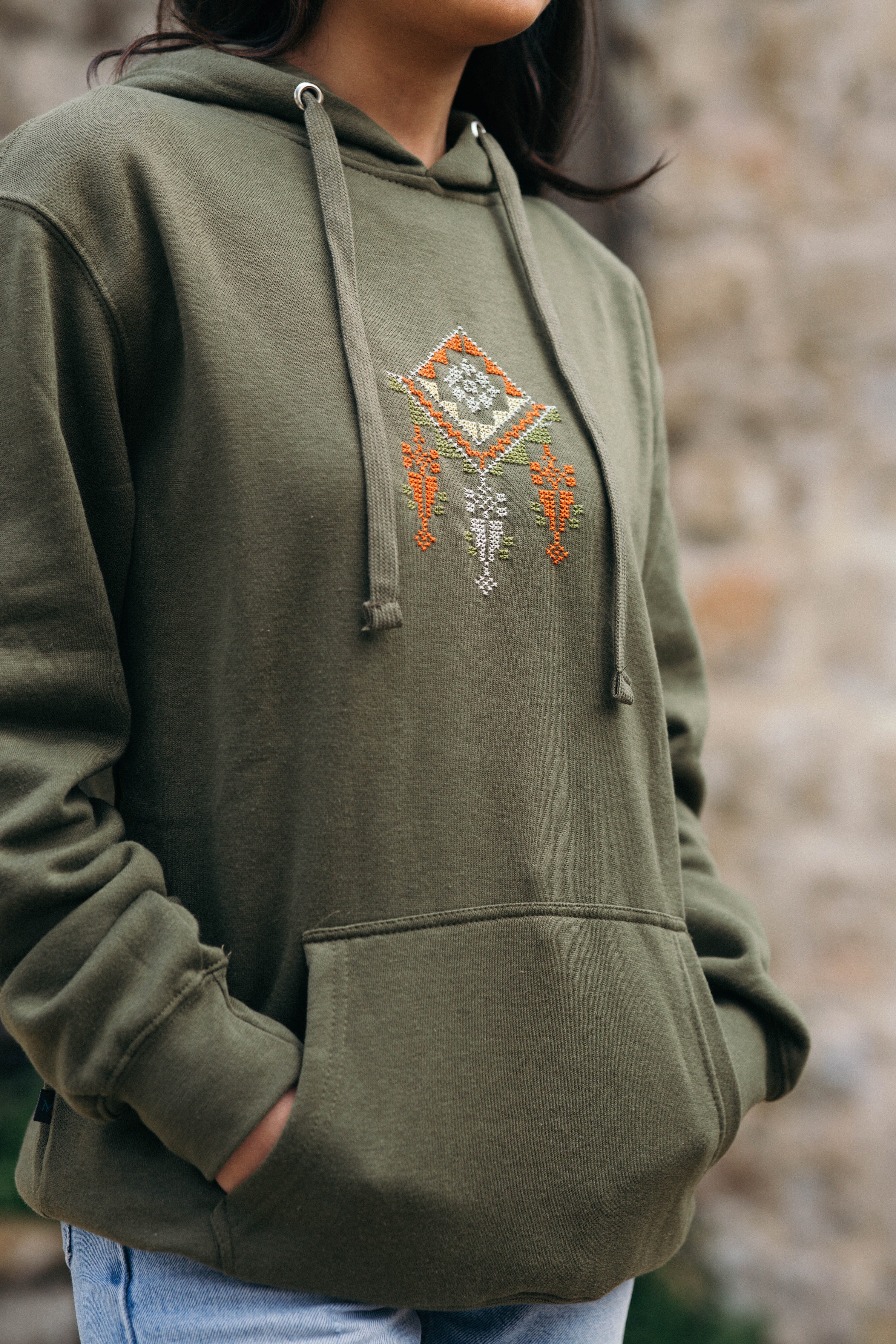 Tatreez Heritage Hoodie – Al-Hayat Pattern (Olive Green)