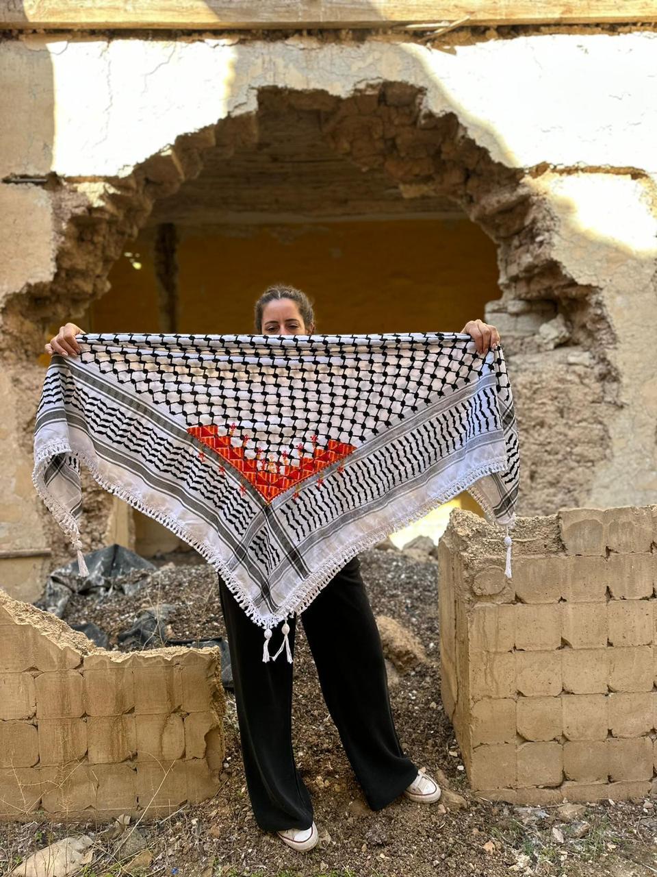 Handmade Tatreez Kuffiyeh – قلادة غزة
