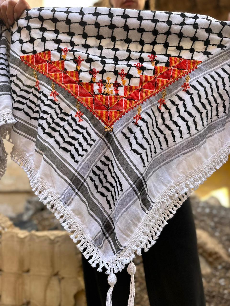 Handmade Tatreez Kuffiyeh – قلادة غزة